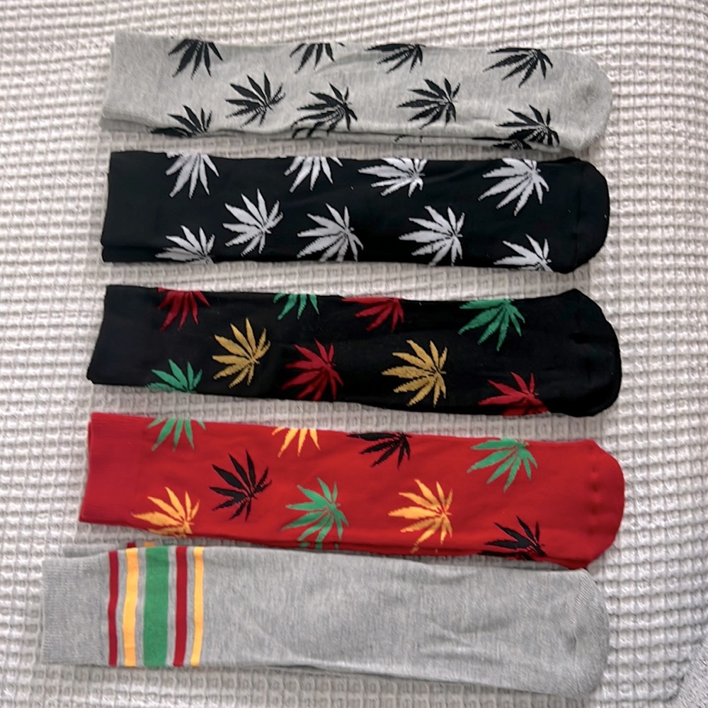 Leaf socks